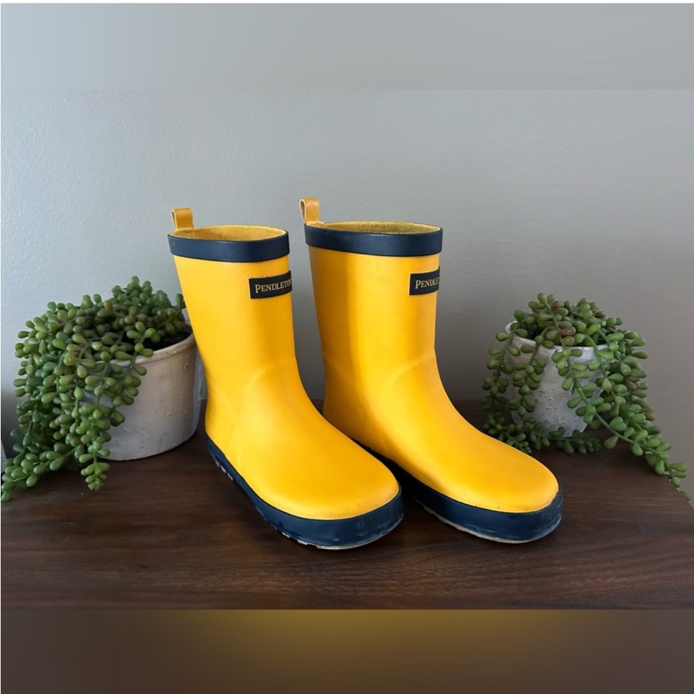 Boys Pendleton Rainboots - Size 1Y